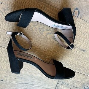 Steve Madden - J Carrson size 2